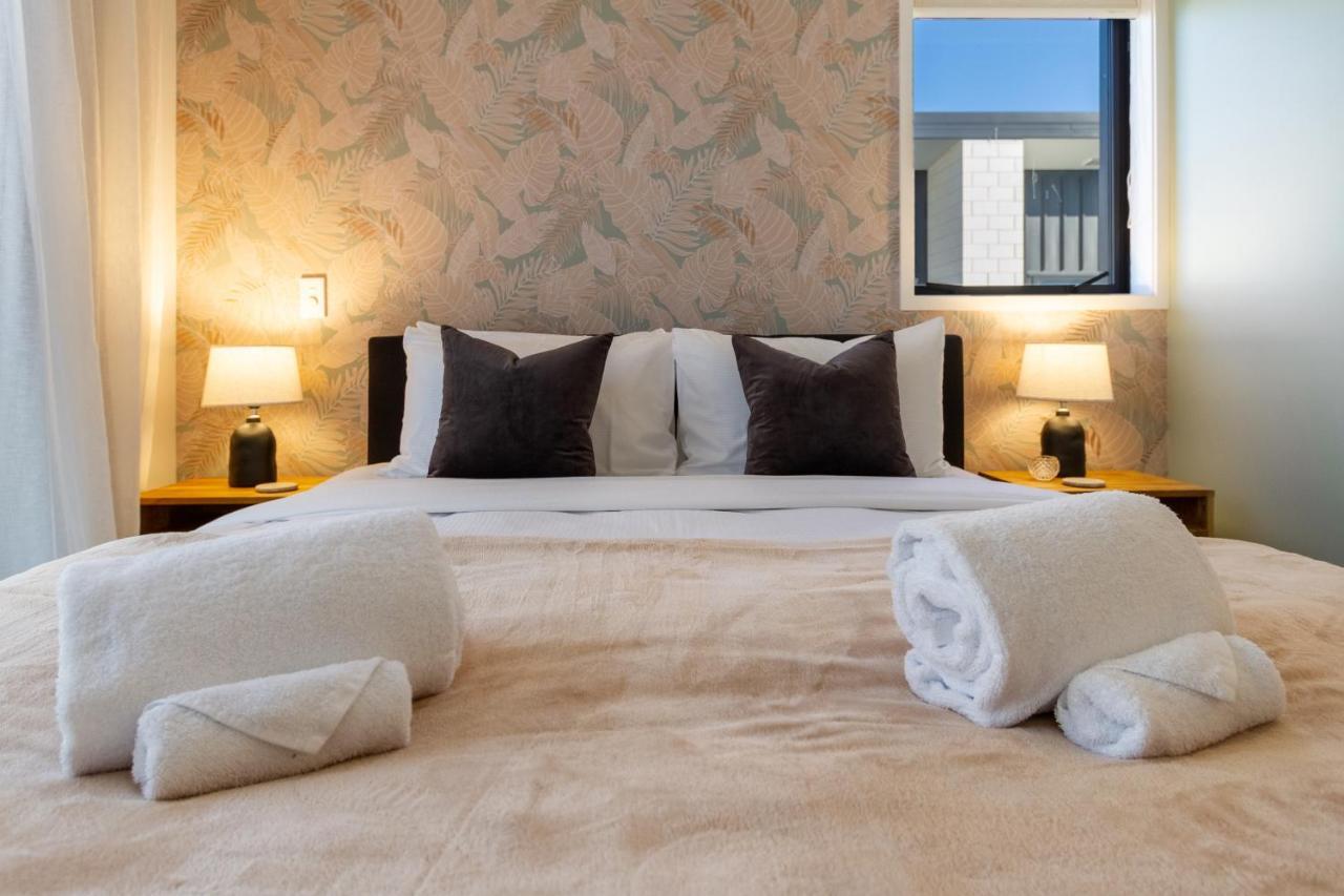 Walk To Riverside Market 4 Bed 4 Bath With Car Park Крайстчърч Екстериор снимка