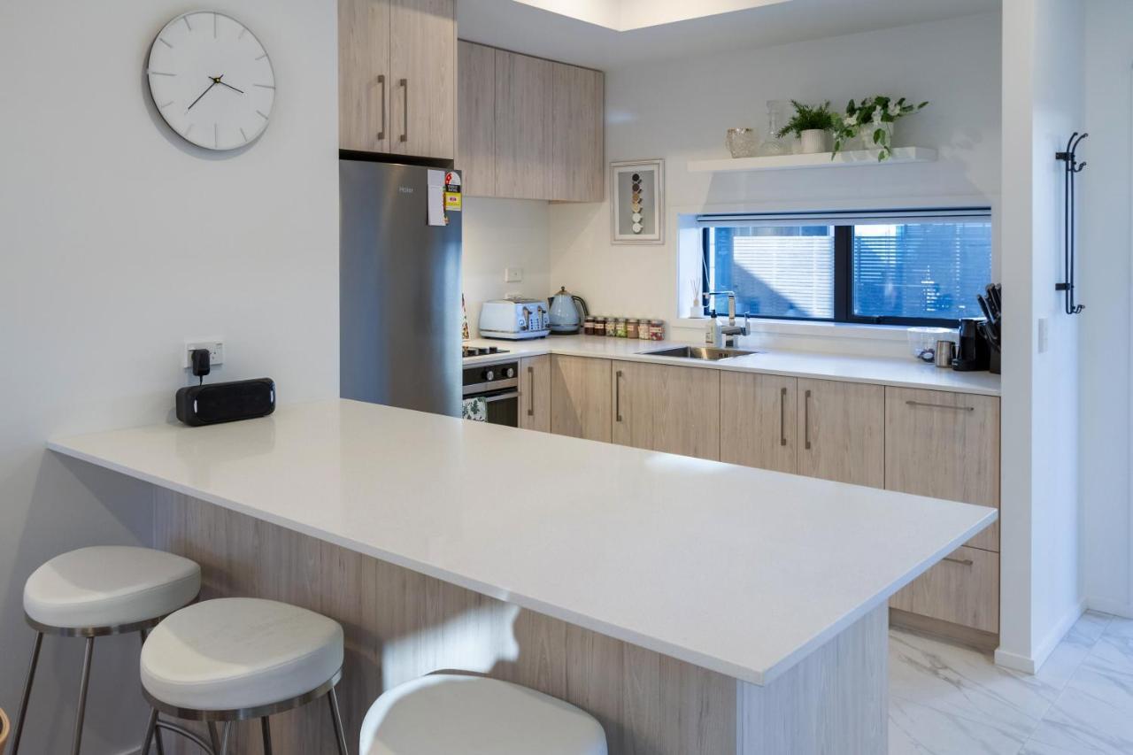 Walk To Riverside Market 4 Bed 4 Bath With Car Park Крайстчърч Екстериор снимка